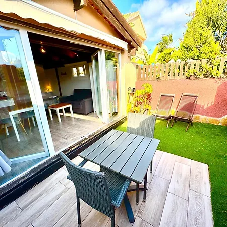 Apartment 3 Casita-estudio Con Jardin En La Playa Puerto Marino