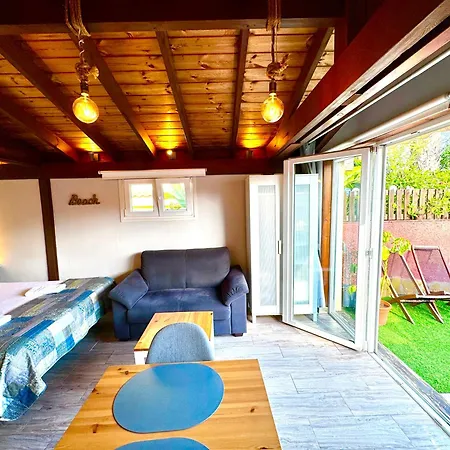 3 Casita-estudio Con Jardin En La Playa *